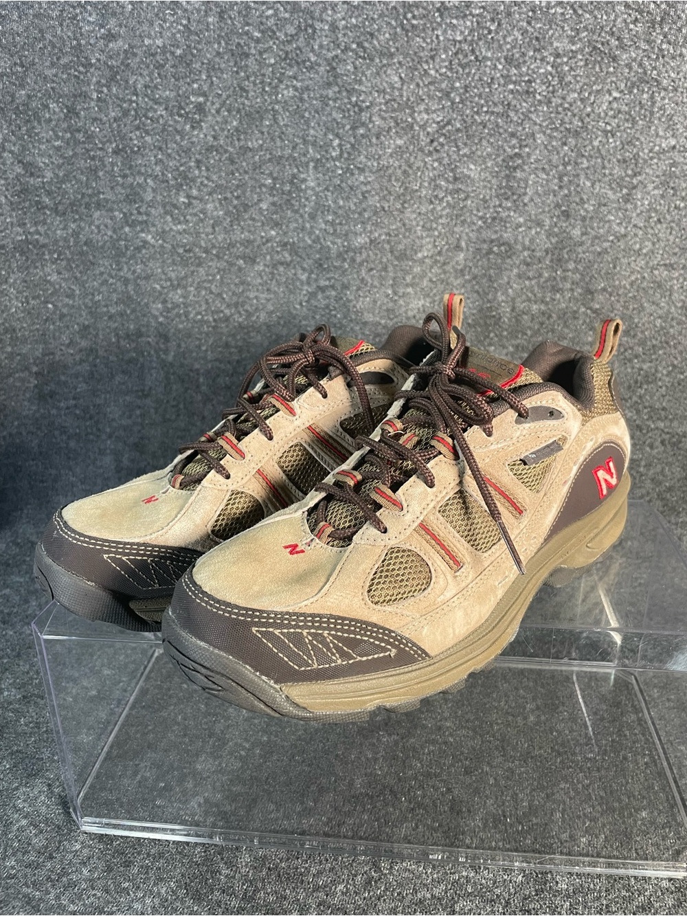 New Balance 646 Hiking Trail Athletic Shoes Mens 11 Brown Suede MW646BR